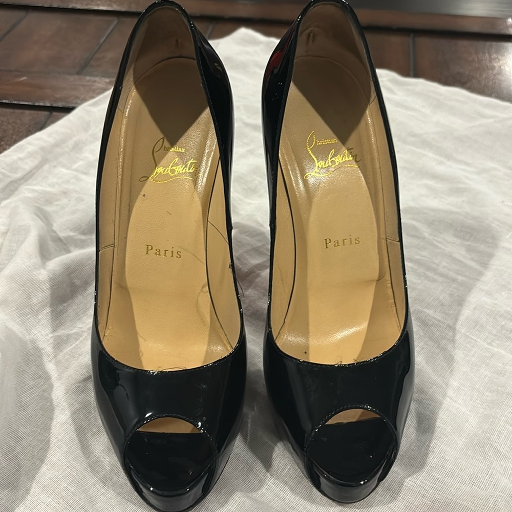 Christian Louboutin Black Patent Very Prive 120mm 39.5